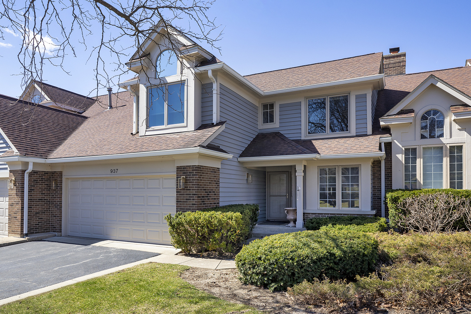 937 Fountain View Drive, Deerfield, IL