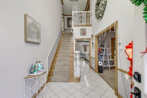 9910 W 167th Street, Orland Park, IL