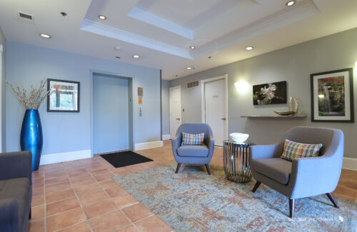 20 Trafalgar Square #304, Lincolnshire, IL