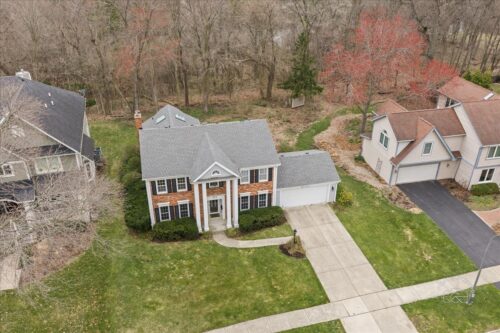 809 Heatherton Drive, Naperville, IL
