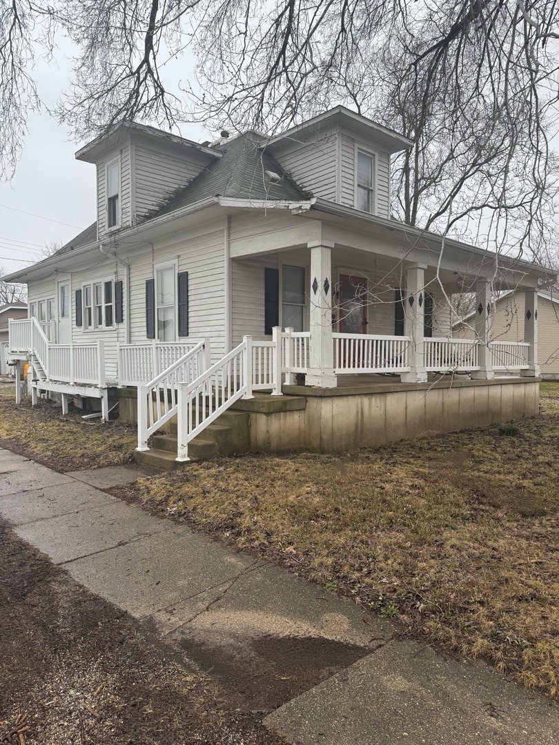 506 S Beech Street, Arthur, IL