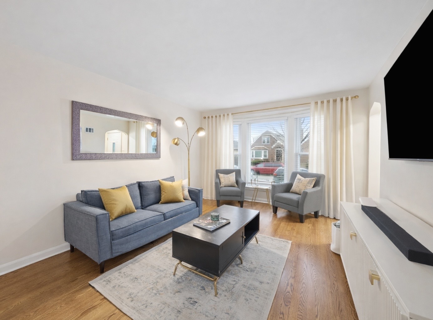 8025 S Mozart Street, Chicago, IL