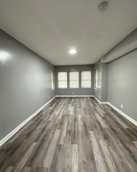 7957 S Maryland Avenue #1, Chicago, IL