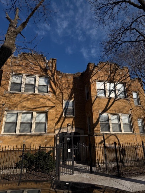 7957 S Maryland Avenue #1, Chicago, IL
