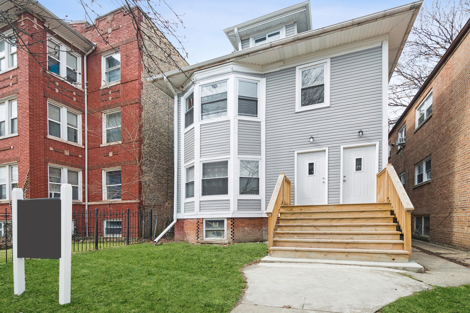 4918 N Spaulding Avenue #1, Chicago, IL