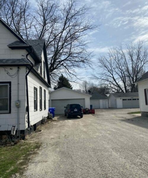 630 N Burr Street, Kewanee, IL