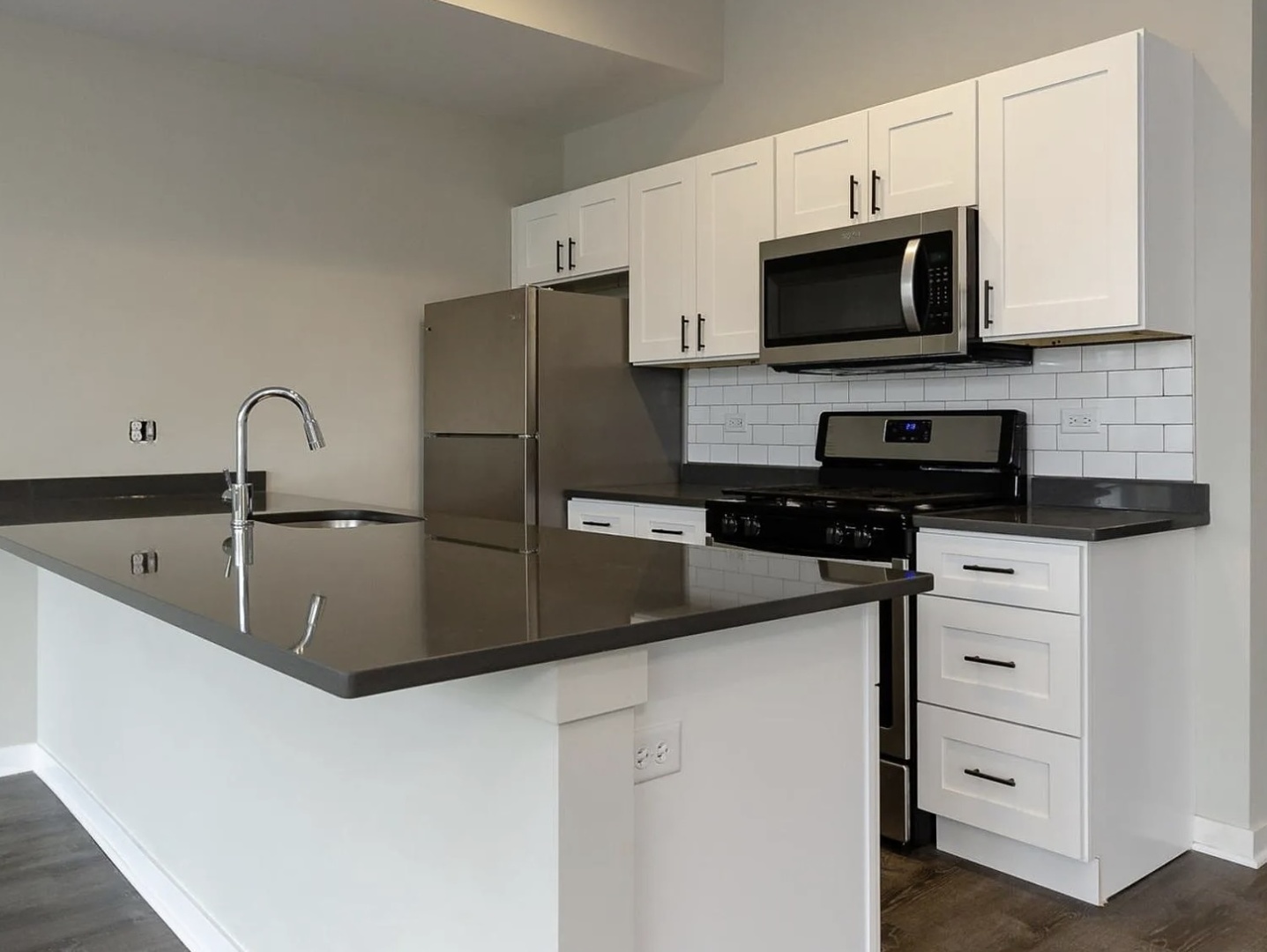 2325 S California Avenue, Chicago, IL