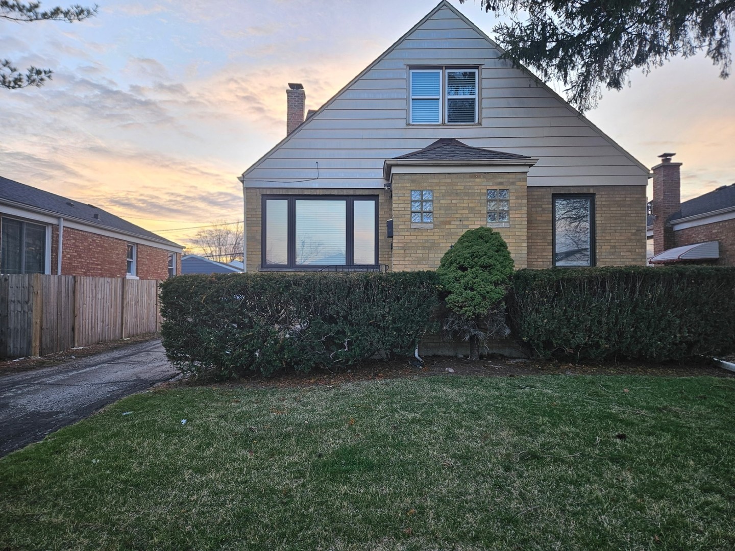 2436 Spruce Street, River Grove, IL