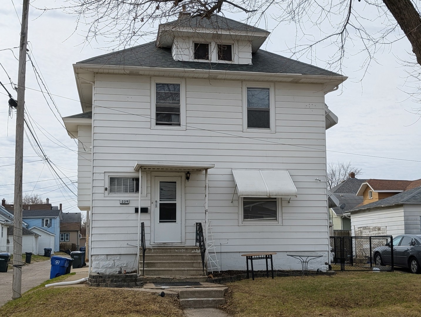 239 W Hayes Street, Davenport, IA
