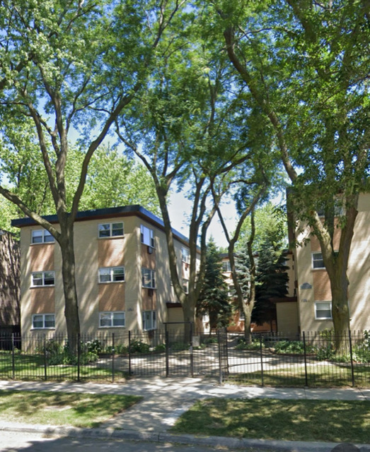 1714 W Touhy Avenue #C3E, Chicago, IL
