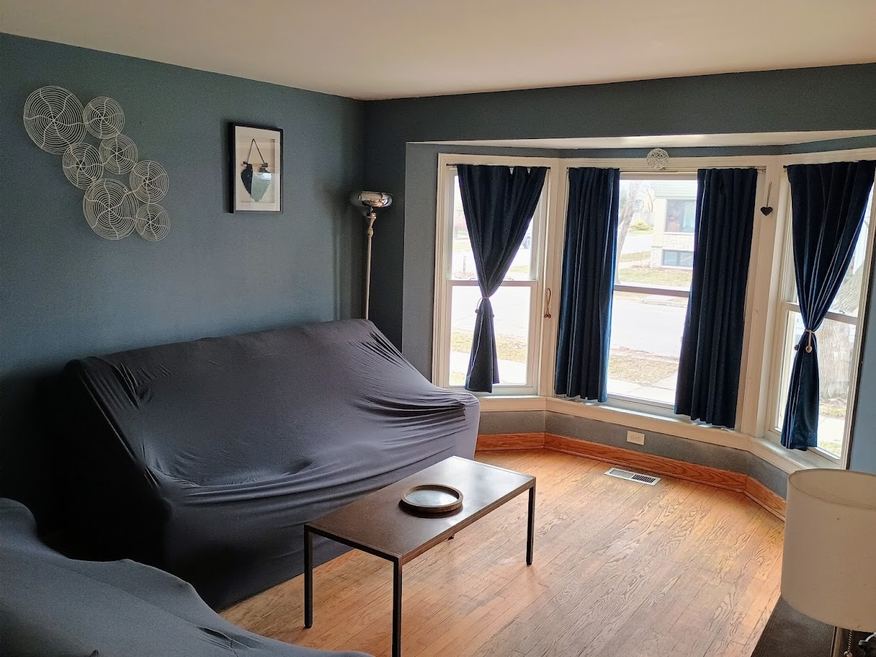 3905 N Odell Avenue, Chicago, IL