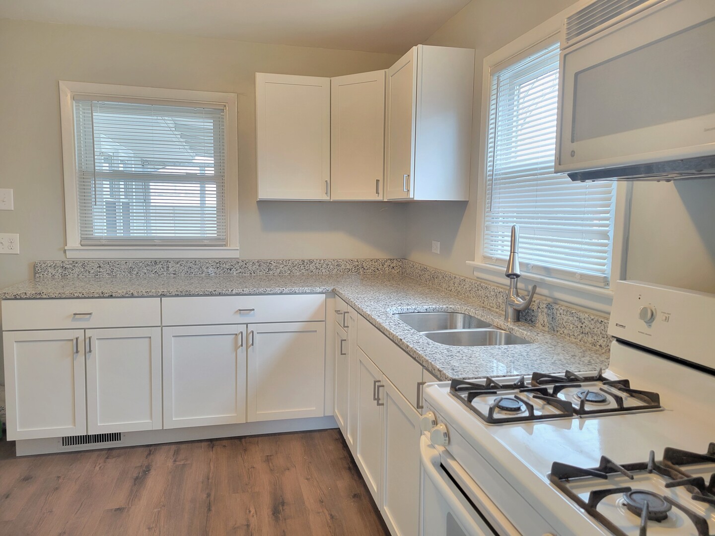 2810 186th Street, Lansing, IL