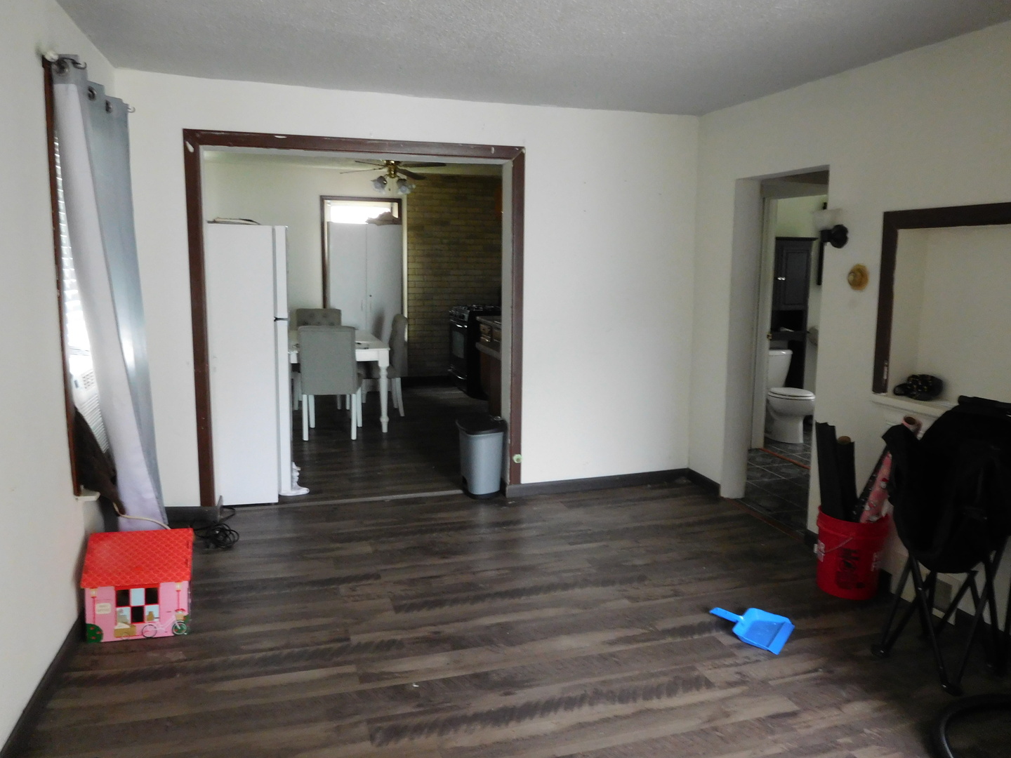 1069 Douglas Avenue, Aurora, IL