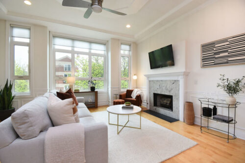 1447 N Bosworth Avenue #3, Chicago, IL