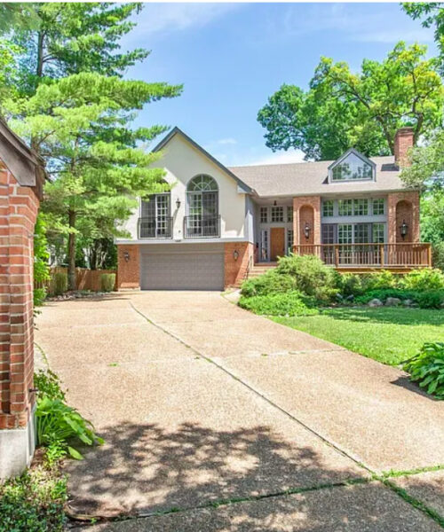 1551 Edgewood Road, Lake Forest, IL