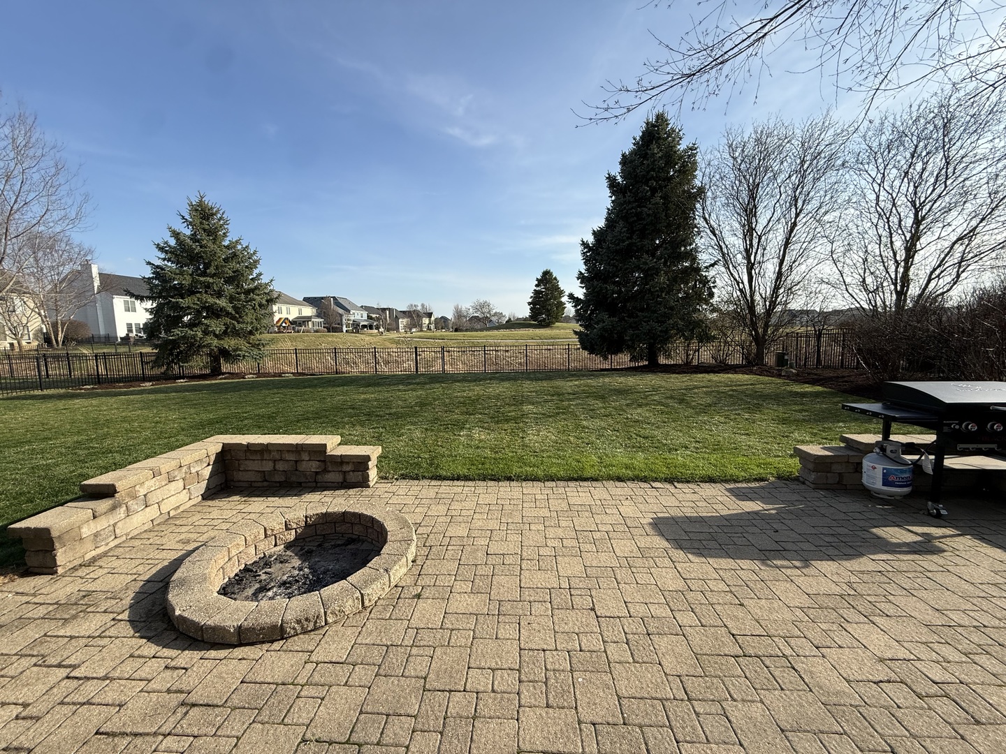 39W771 BENTON Lane, Geneva, IL