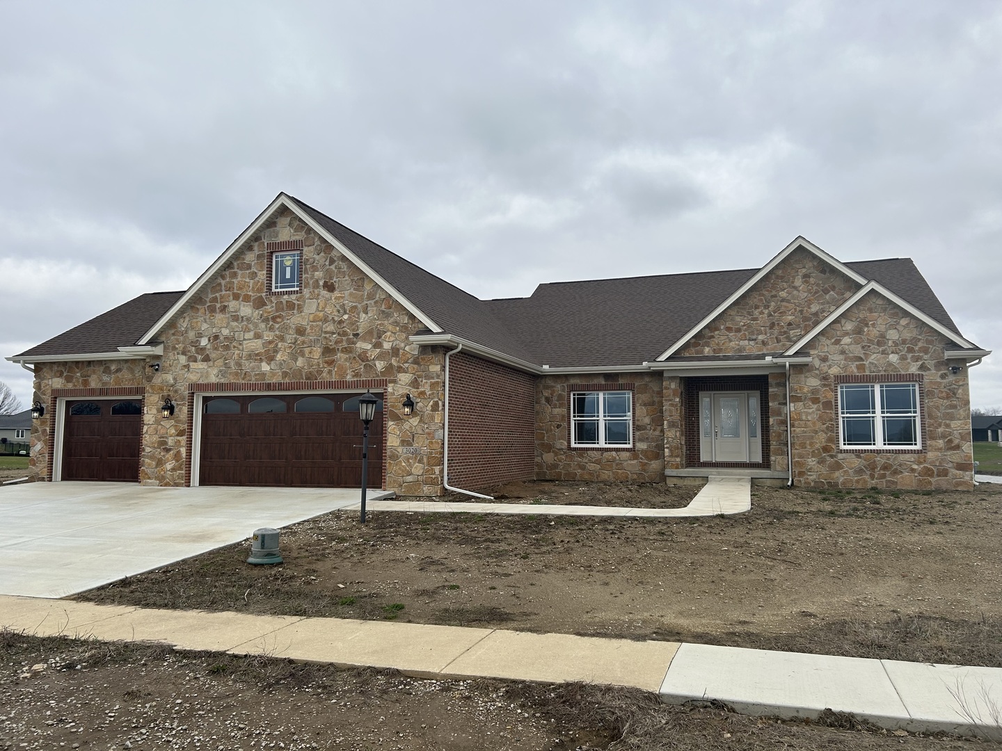 3020 Beringer Circle, Urbana, IL