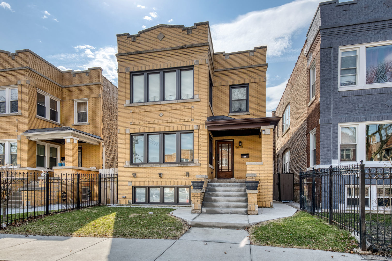 5219 W Deming Place #G, Chicago, IL