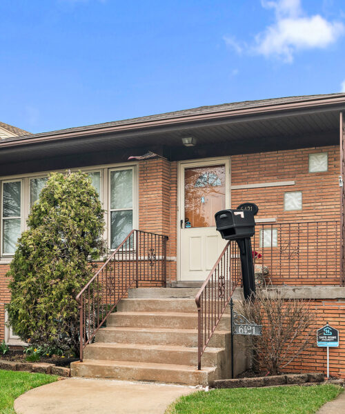 6421 S Knox Avenue, Chicago, IL