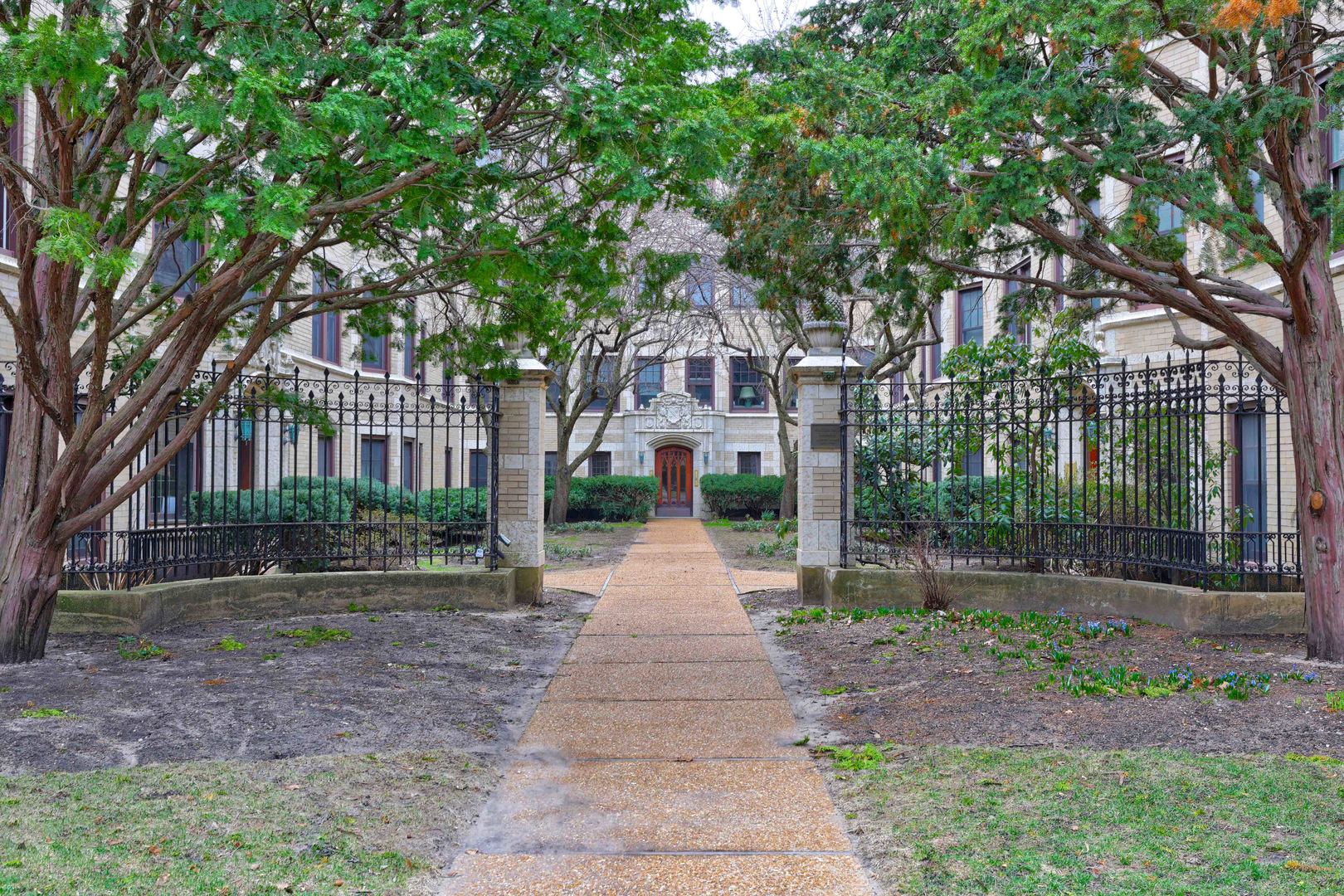 826 Judson Avenue #4, Evanston, IL