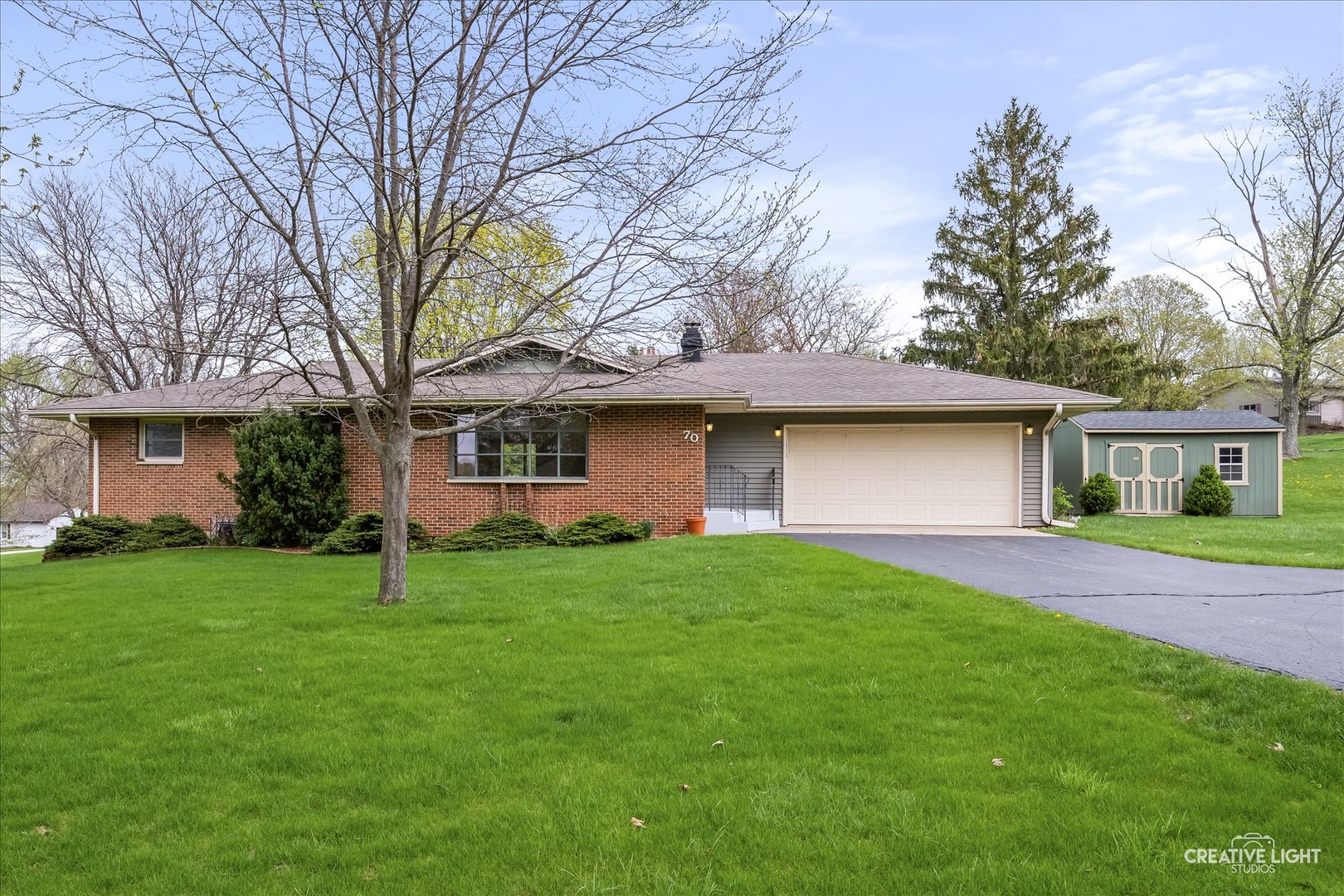 70 Highview Drive, Yorkville, IL