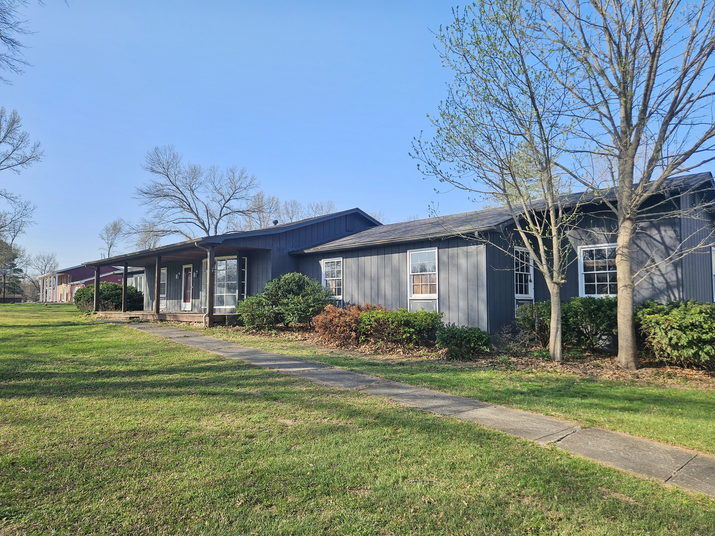 9769 Stuyvesant Street, Benton, IL