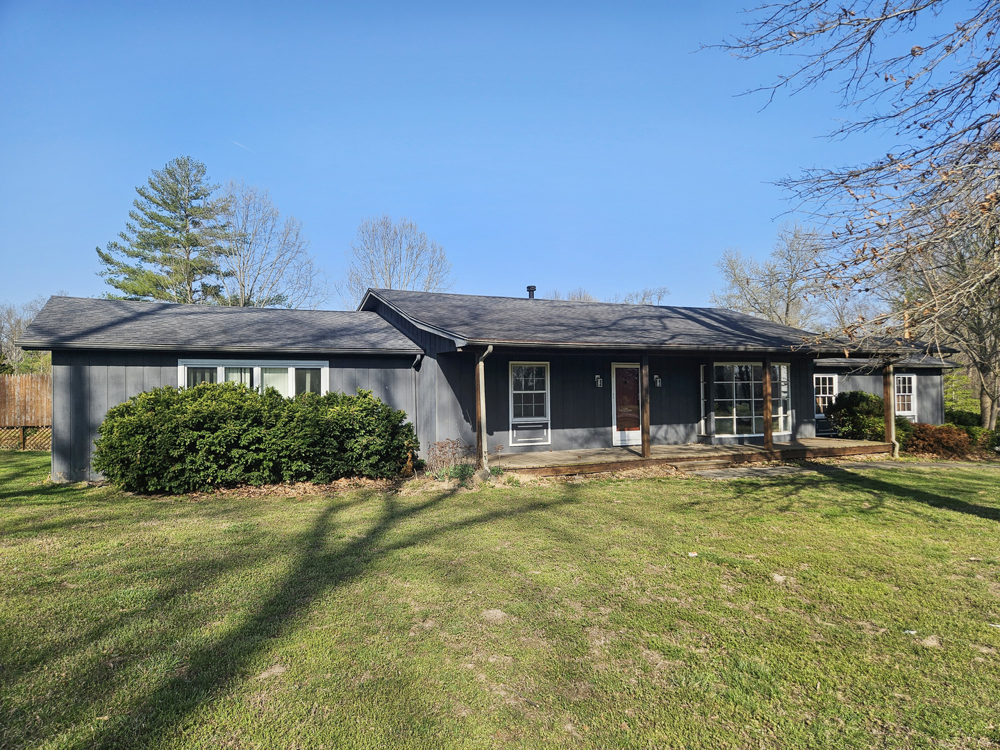 9769 Stuyvesant Street, Benton, IL