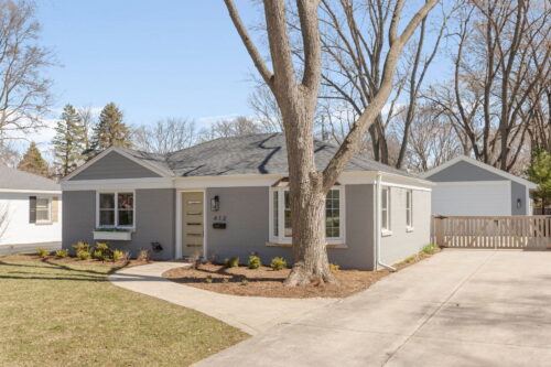 612 Kenwood Avenue, Libertyville, IL
