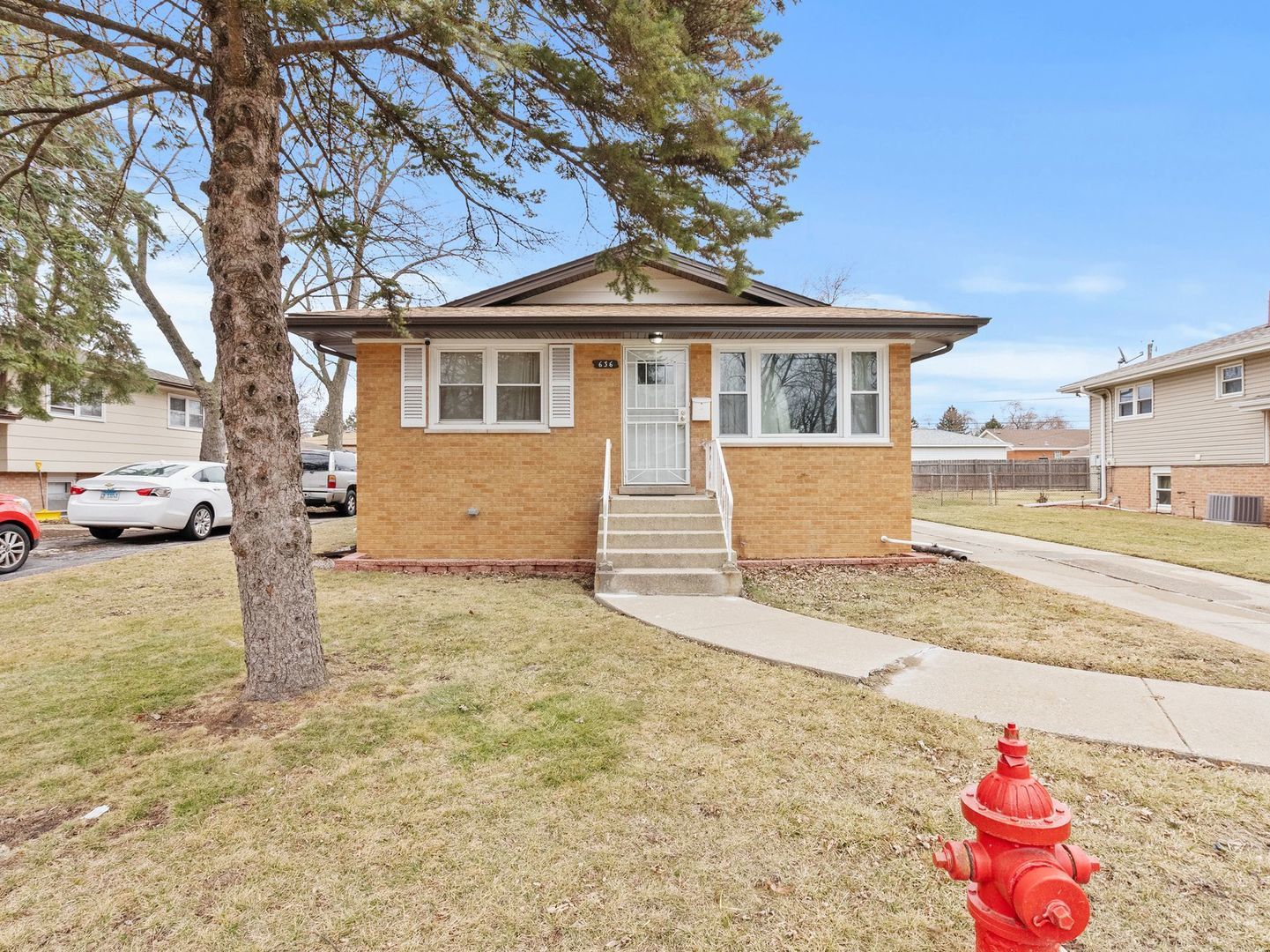 636 E 156th Place, South Holland, IL