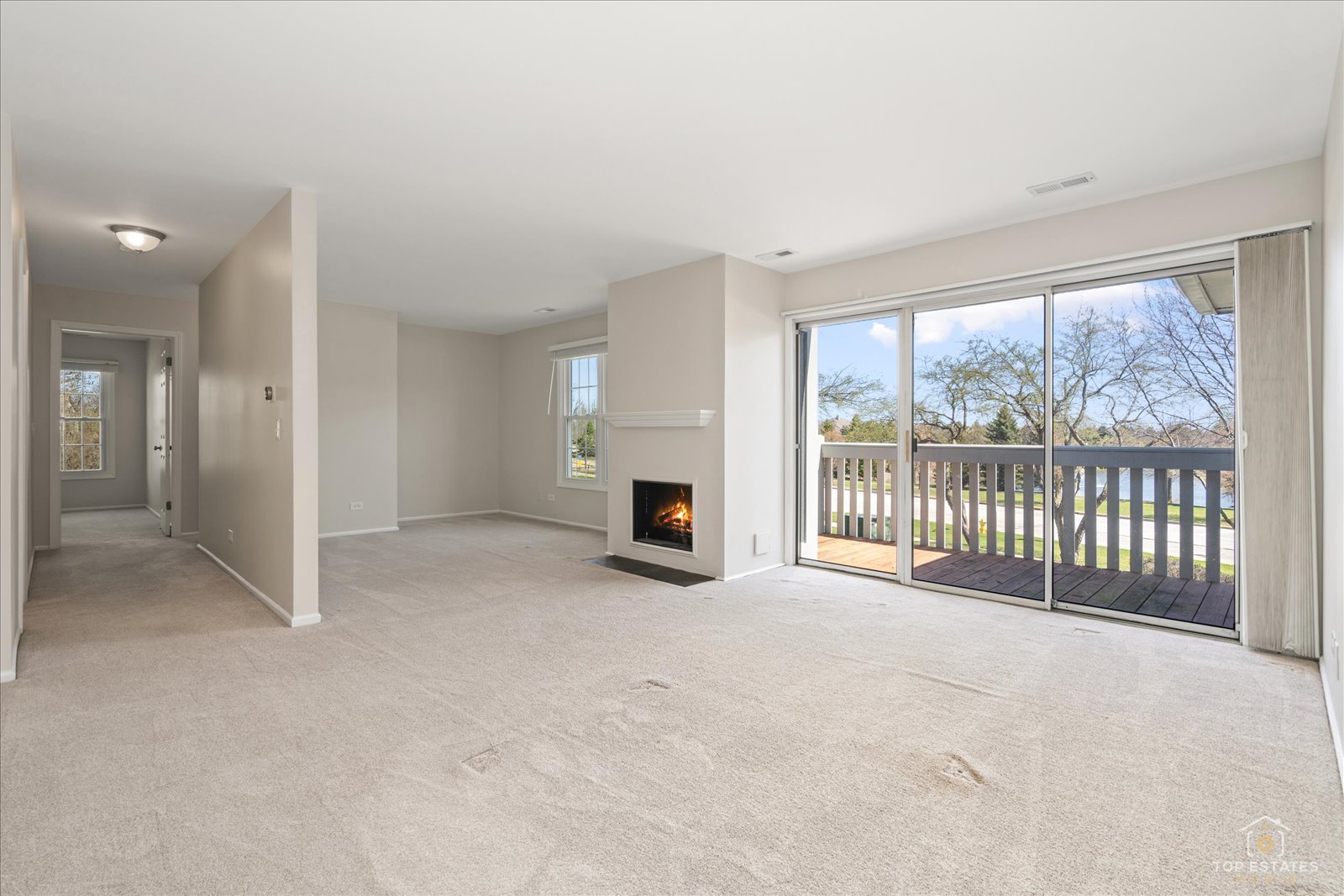 1427 Sutton Court #116, Vernon Hills, IL