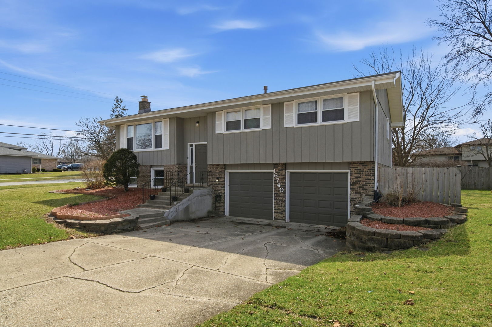 16740 Forest Avenue, Oak Forest, IL