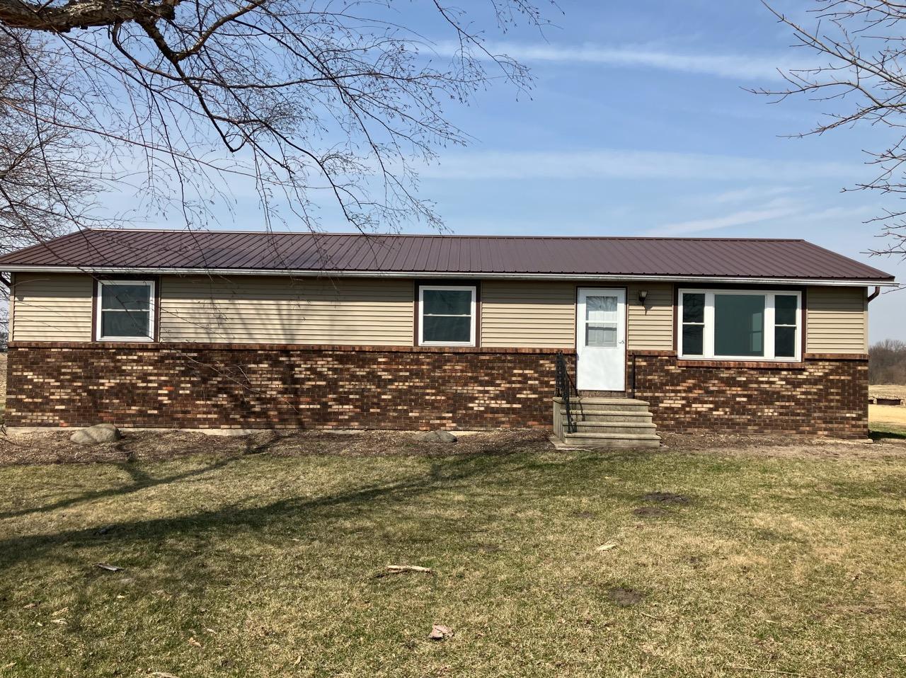 26292 Covell Road, Sterling, IL