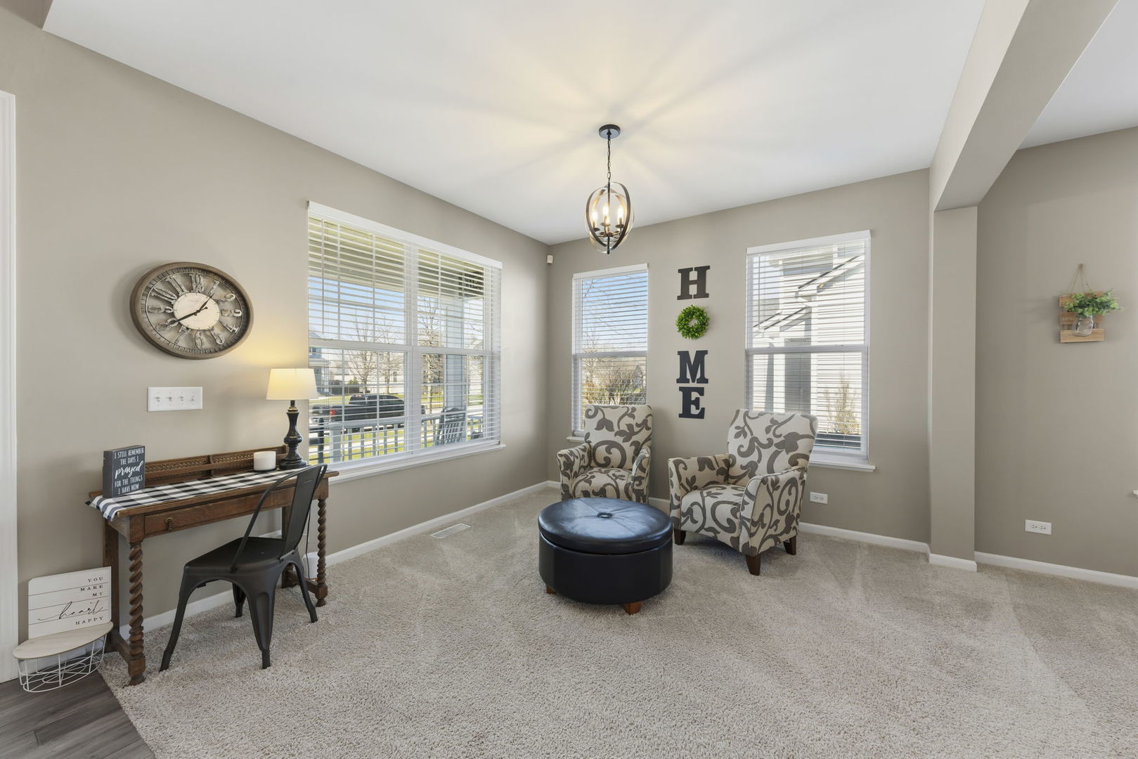 2328 Thunder Gulch Road, Montgomery, IL