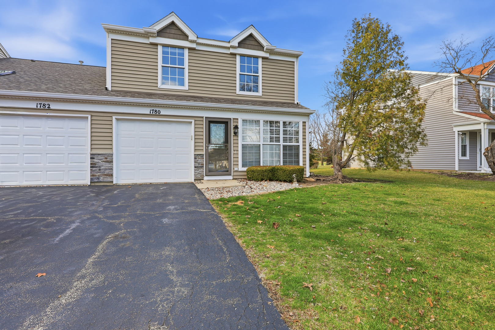 1780 Pebble Beach Circle, Elgin, IL