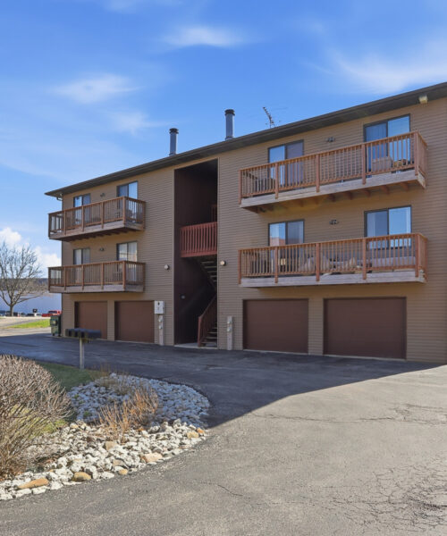 714 Division Street #G1-G2, South Elgin, IL