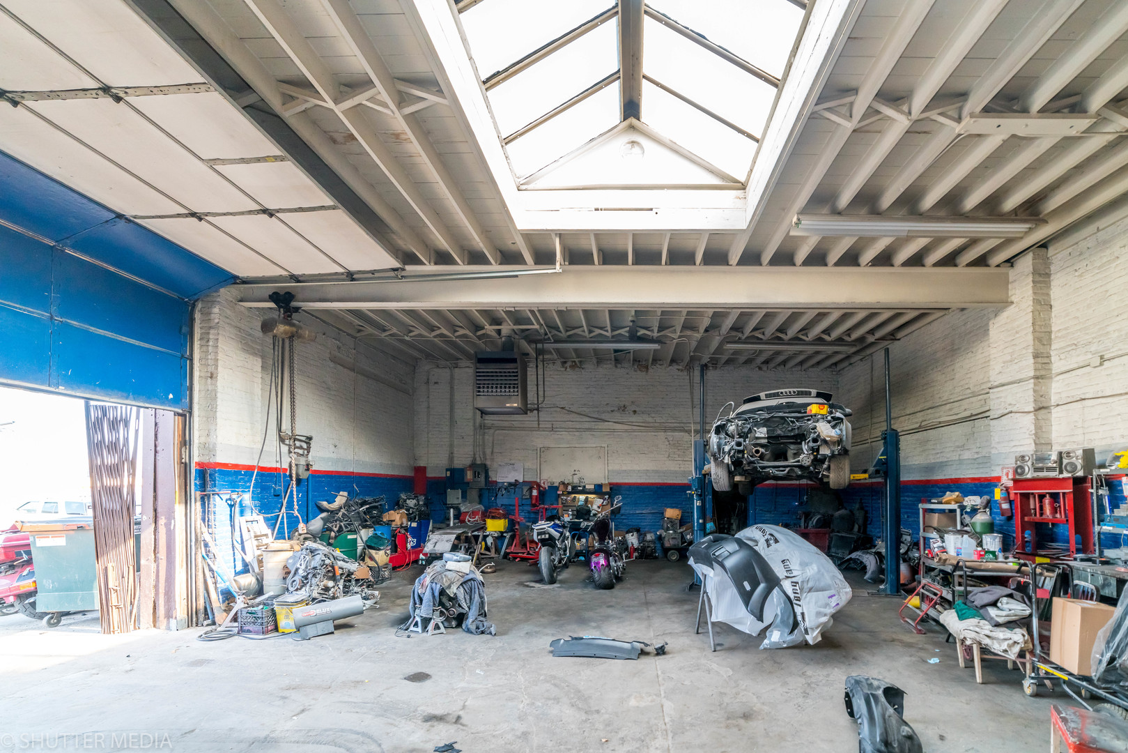 3043 N Elston Avenue, Chicago, IL