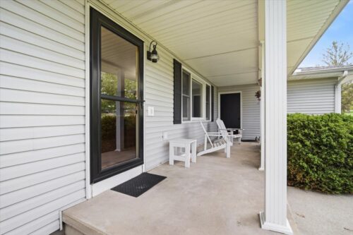 8656 Prairie Trail, Bloomington, IL