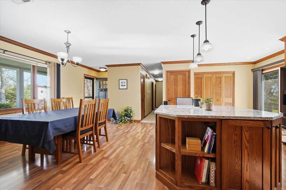 8656 Prairie Trail, Bloomington, IL