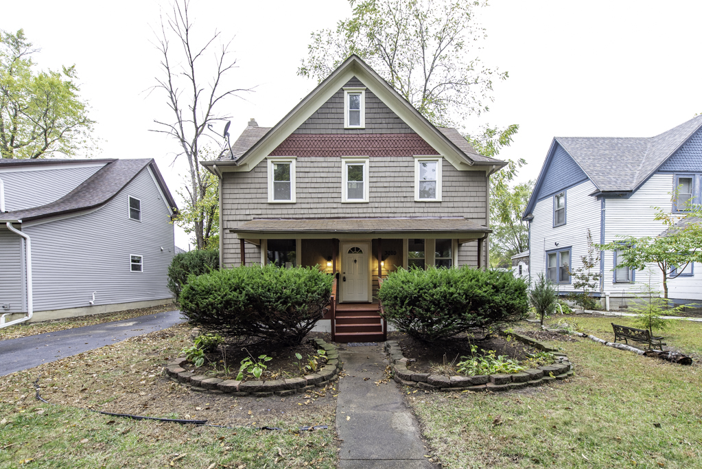 3020 Ezekiel Avenue, Zion, IL