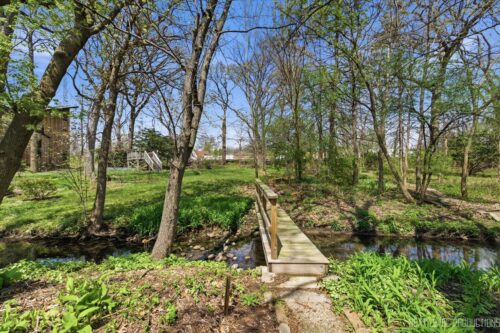 1304 Gilbert Avenue, Downers Grove, IL