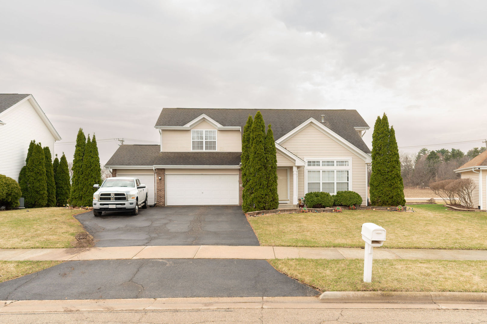 3842 Dunbury Lane, Rockford, IL