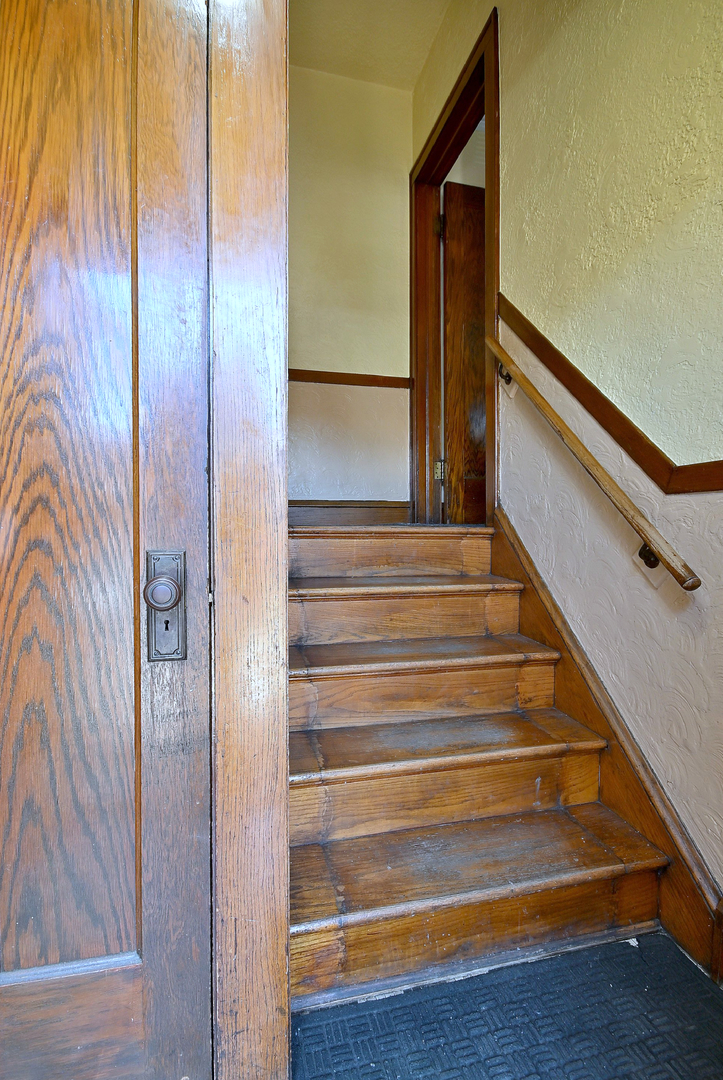 2025 N Laporte Avenue, Chicago, IL