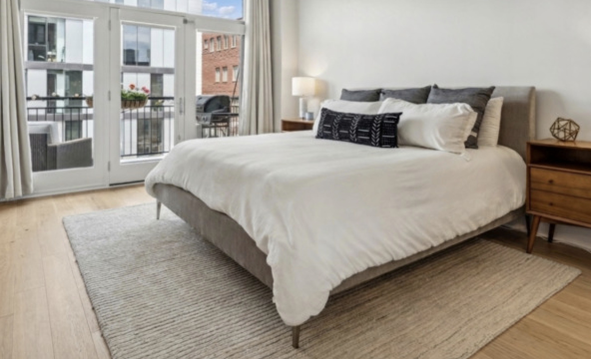 711 W GRAND Avenue #402, Chicago, IL