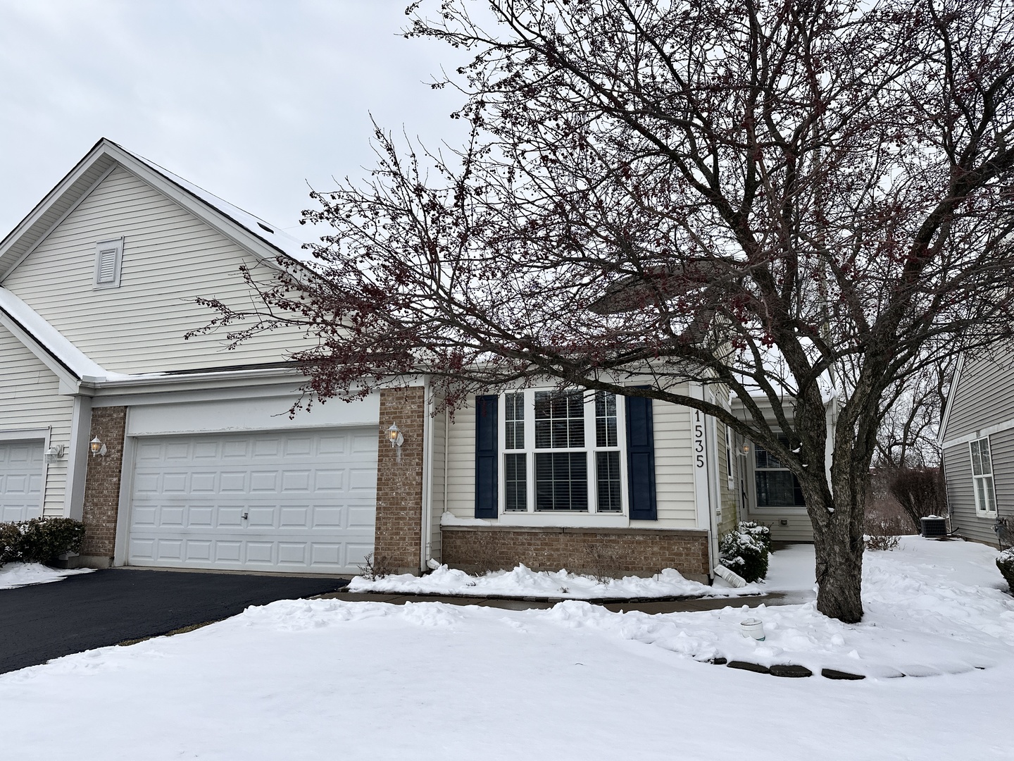 1535 Reserve Lane #1535, DeKalb, IL