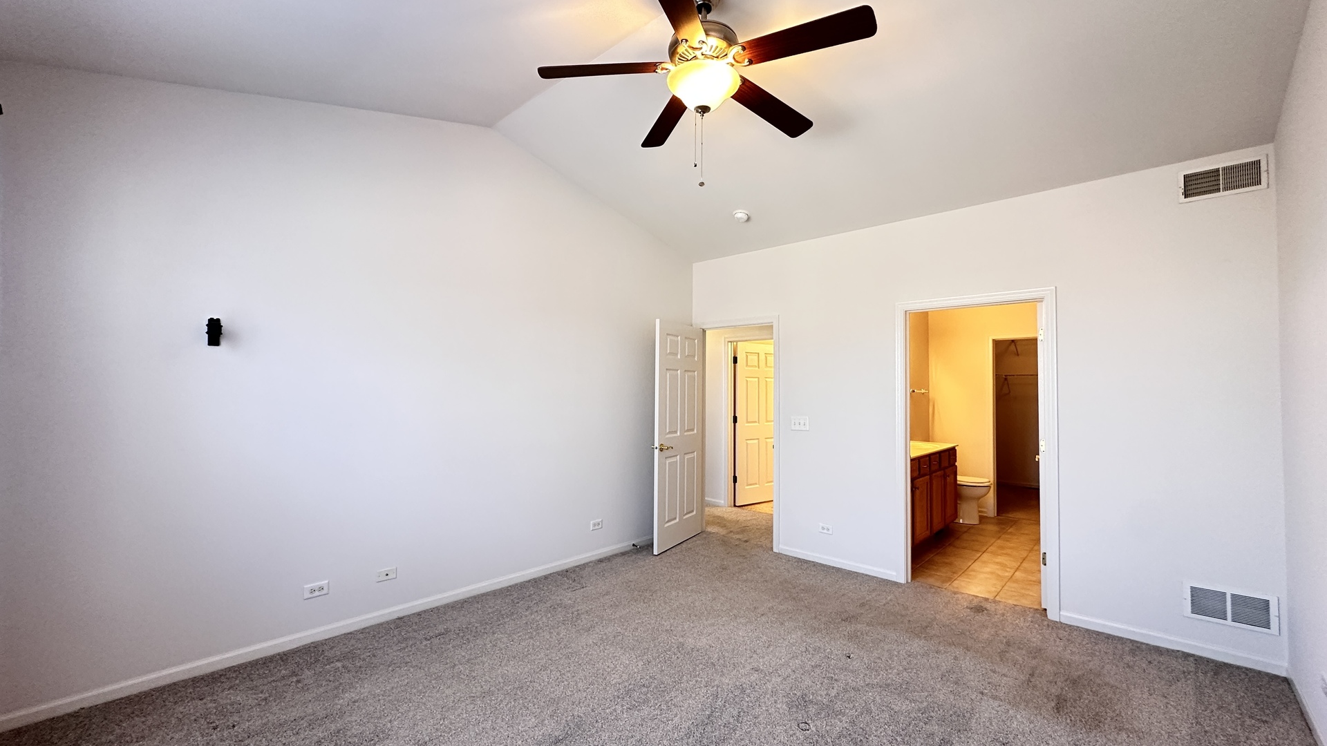 1535 Reserve Lane #1535, DeKalb, IL