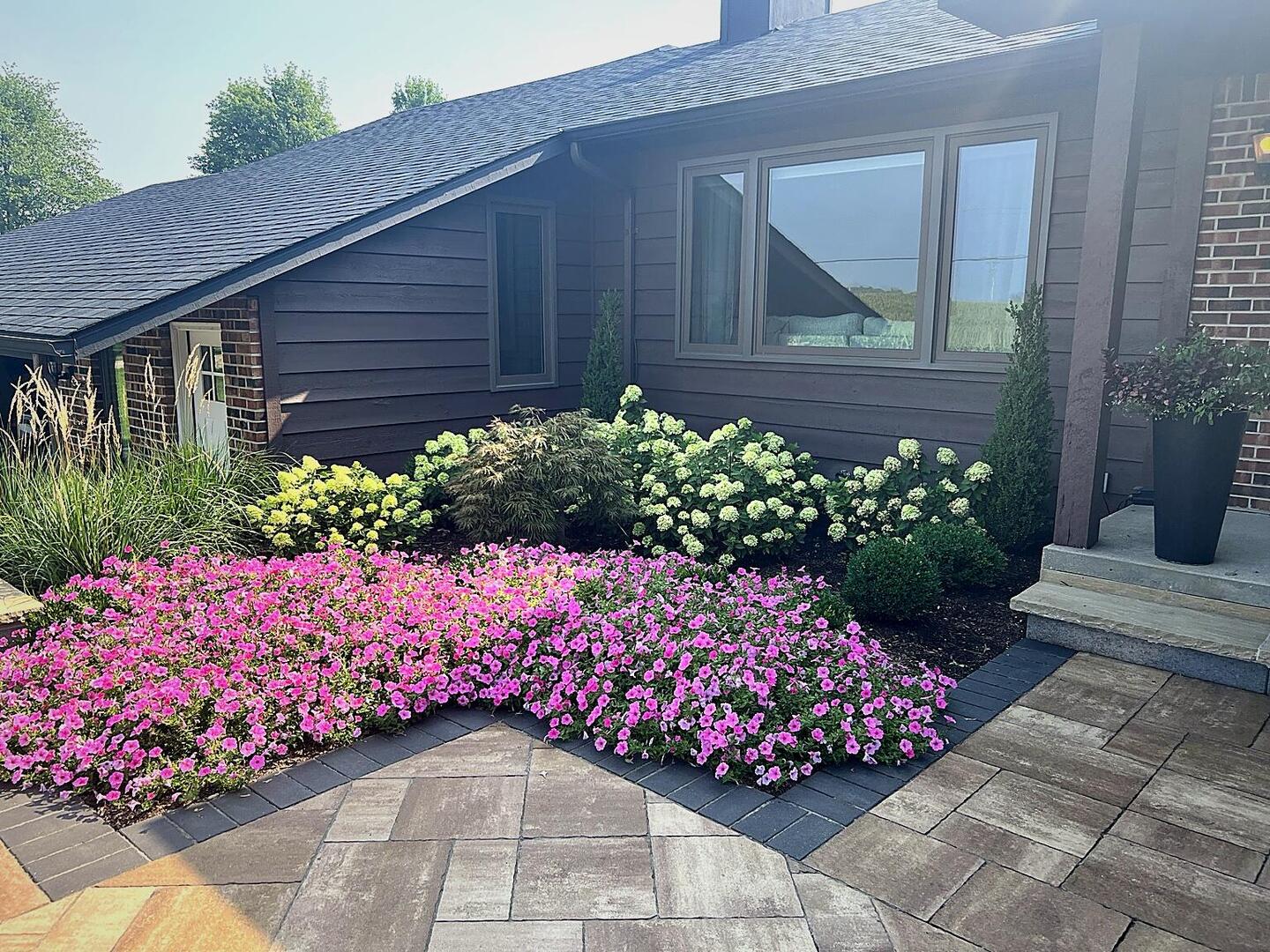 4166 N Christmas Tree Road, Decatur, IL