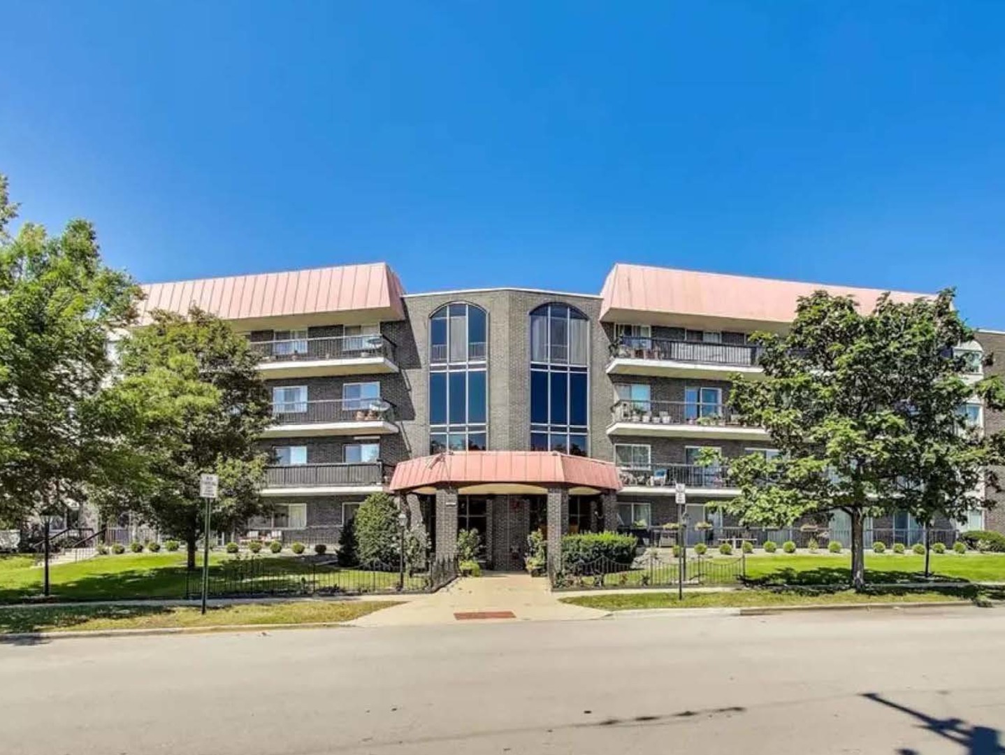 4840 Foster Street #409, Skokie, IL