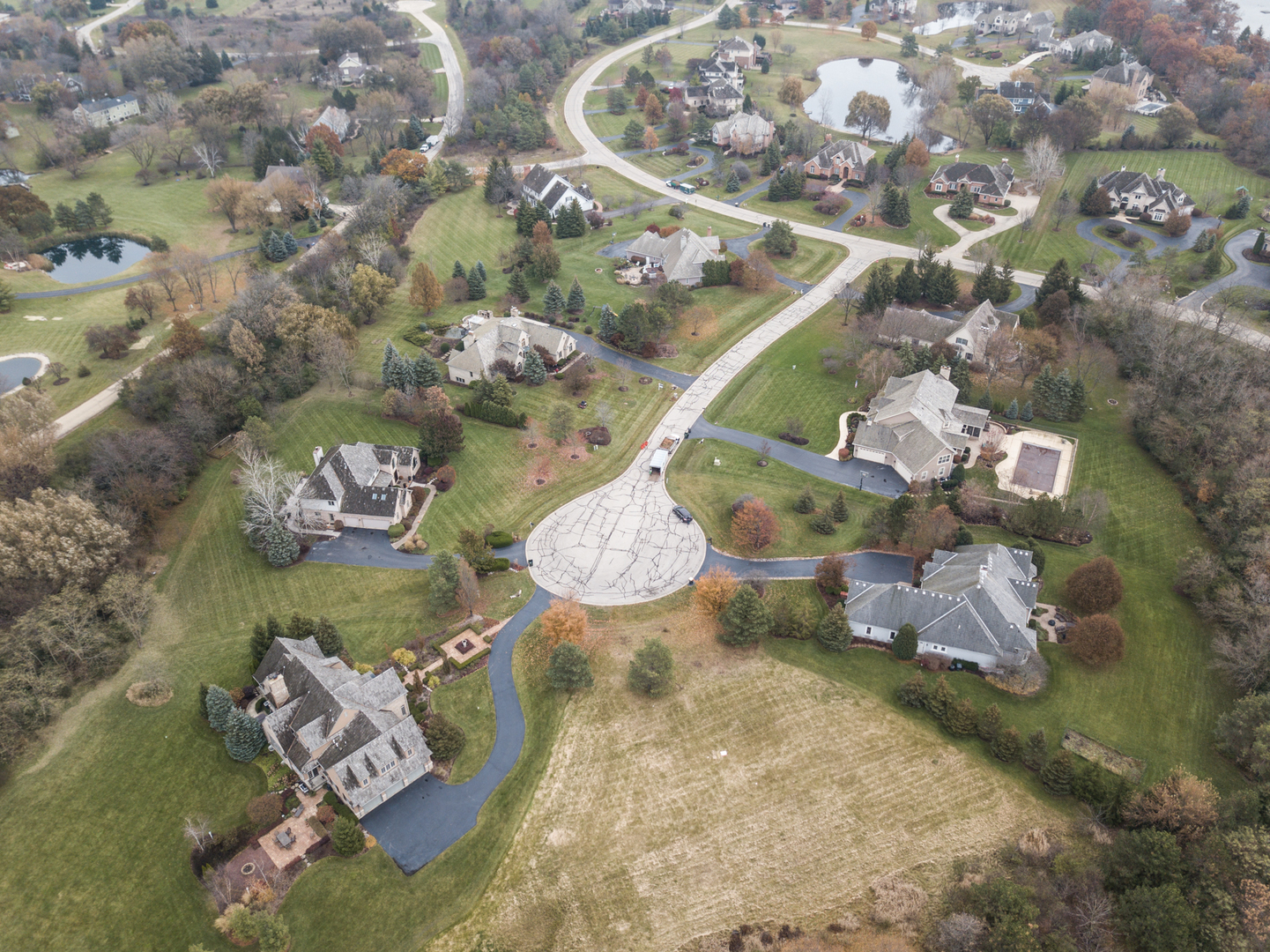 21601 W Hampshire Place, Mundelein, IL