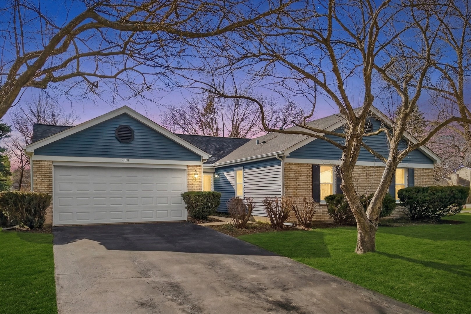 2301 Providence Court, Naperville, IL