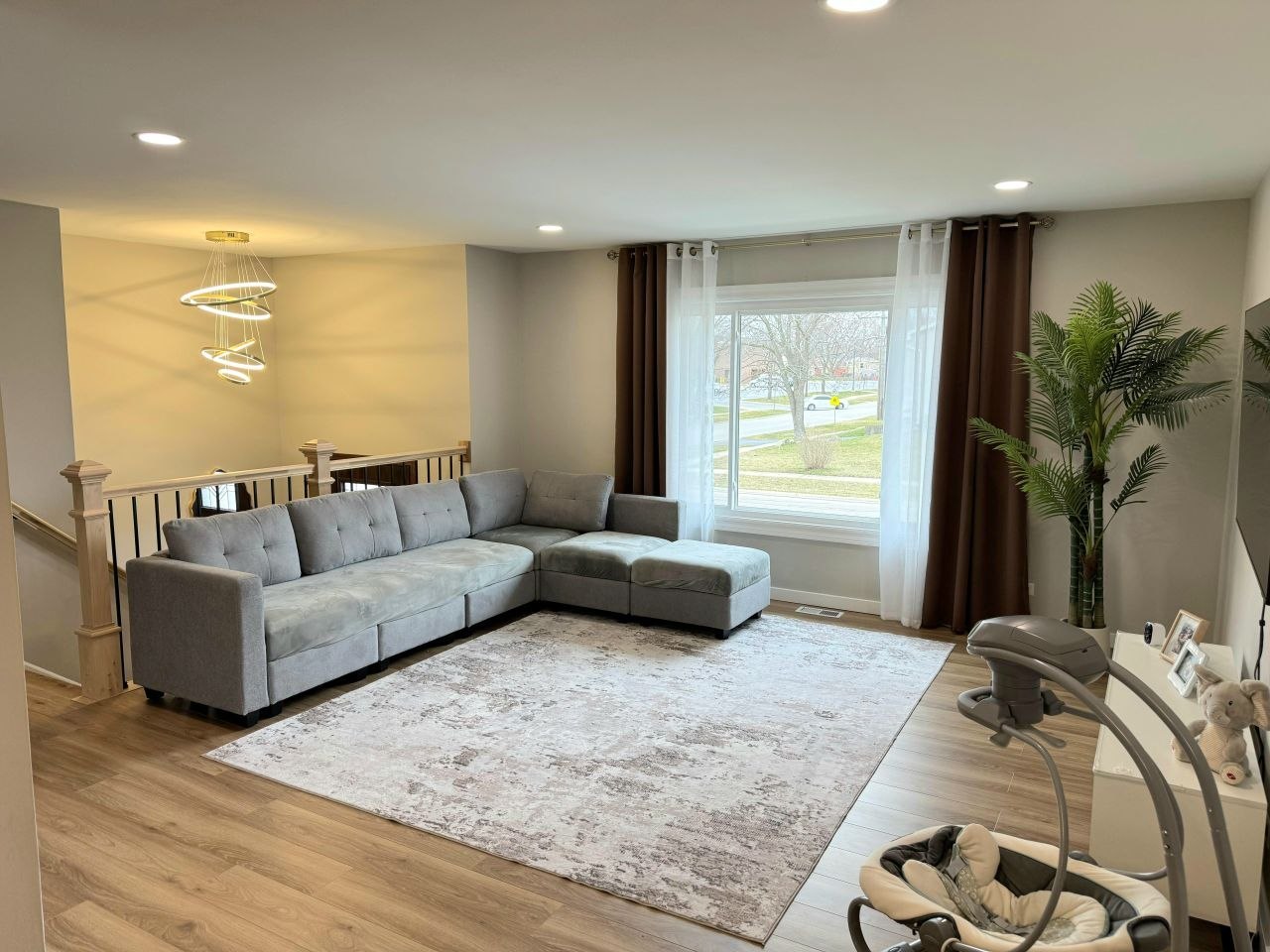 8113 Carlisle Drive, Hanover Park, IL